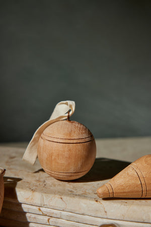 Beechwood Ornament (Set of 5)