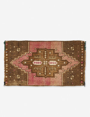 Arin Vintage Mini Rug, 1'7