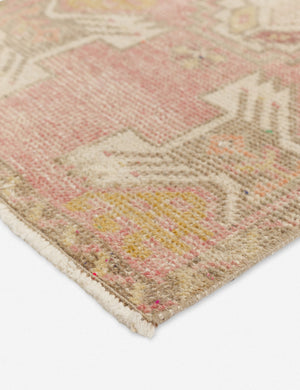 Esra Mini Vintage Rug, 1'6
