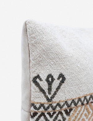 Zambak Vintage Lumbar Pillow