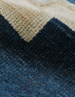 Kamer Vintage Rug, 5'4