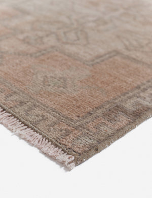 Iker Mini Vintage Rug, 1'5