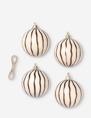 Ornaments + Tree Décor