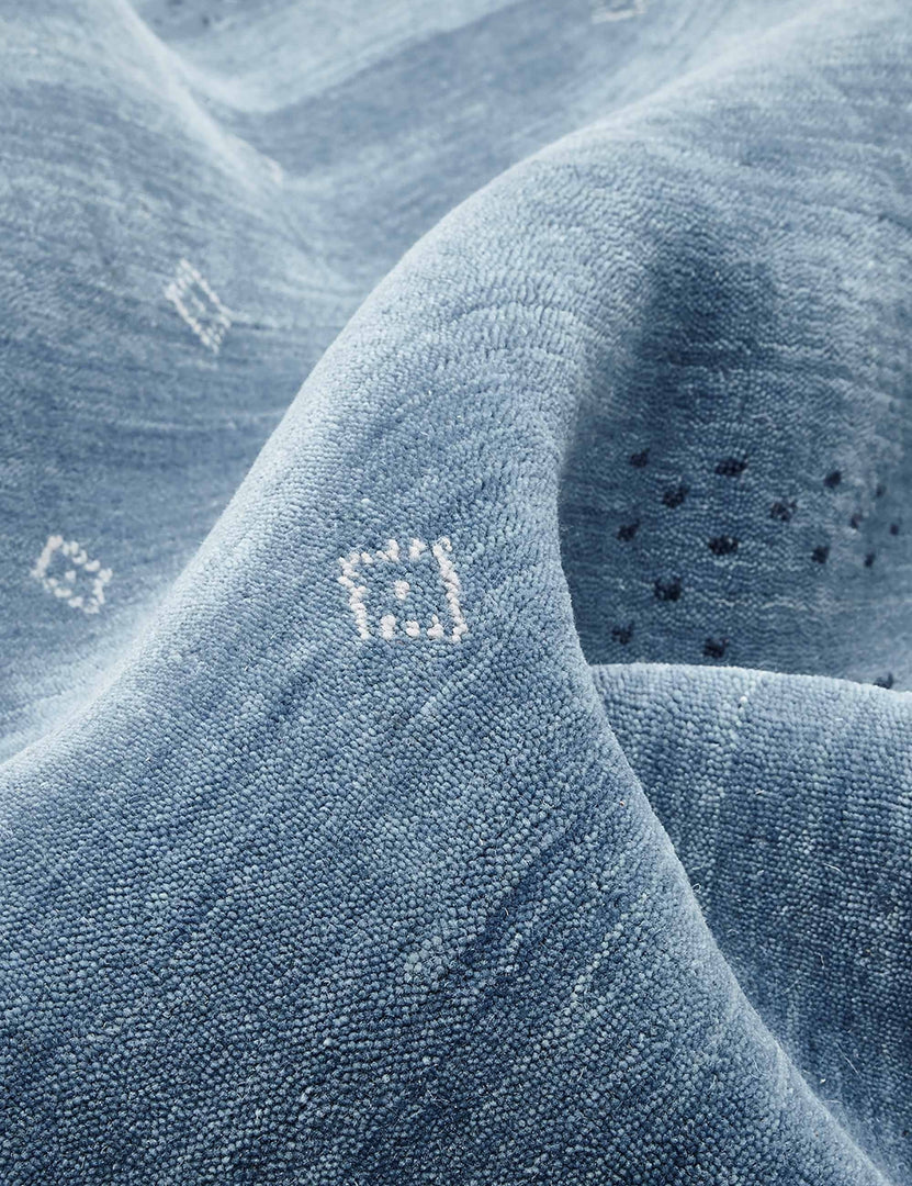 #size::6--x-9- #size::8--x-10- #color::sapphire #size::9--x-12-